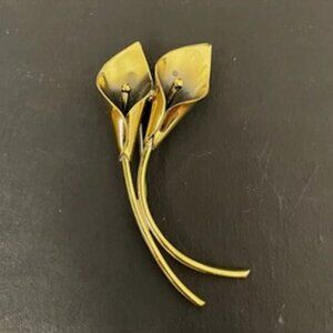 Stuart Nye Calla Lily Brooch Pin Gold Brass Toned Metal Vintage Marked